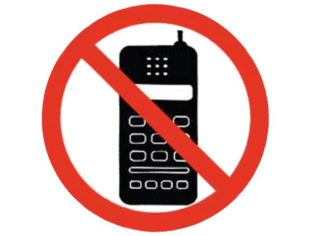 apli yapiskanli kagit uyari etiketi telefon ile konusulmaz 114x114 mm 1 adet ref 848 323400.jpg