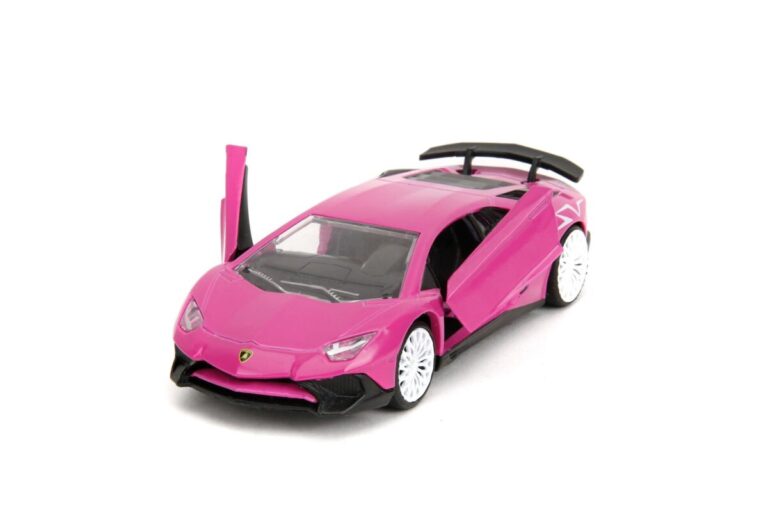 jada pink slips display 1 31 500150.jpg