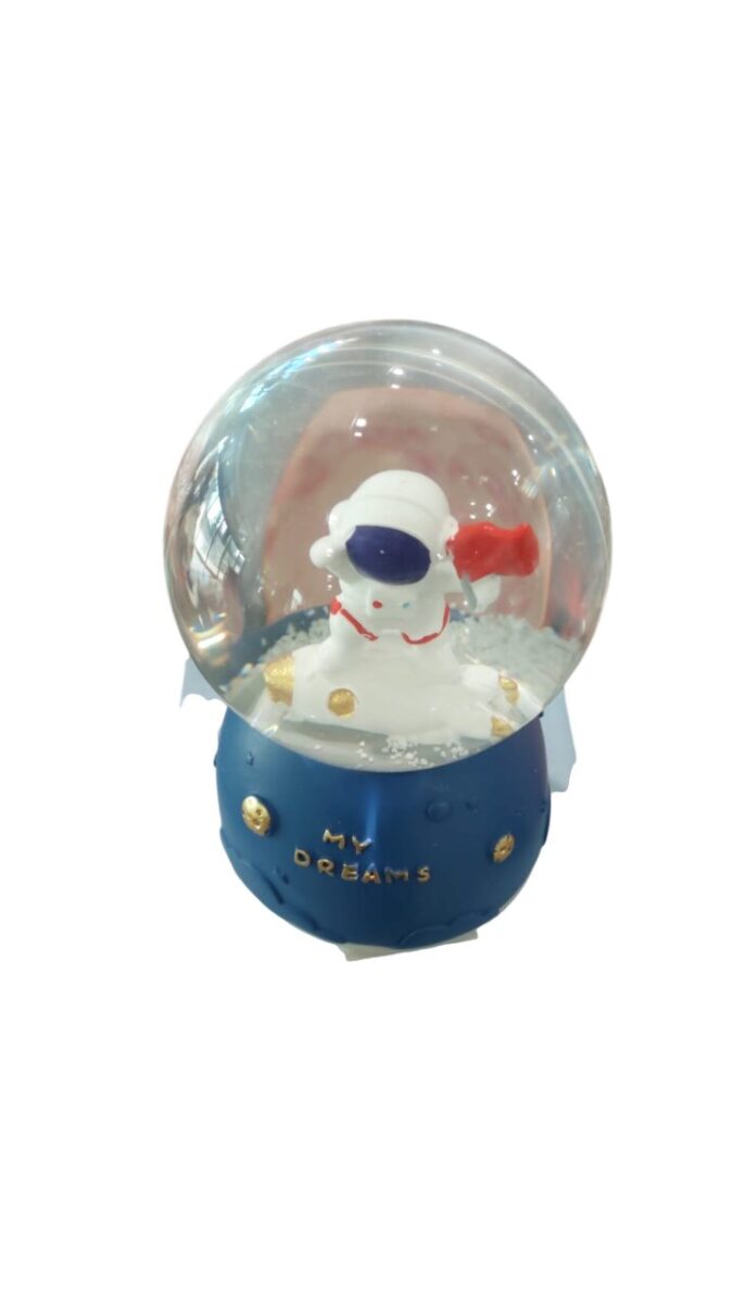kar kuresi orta boy astronot 500170.jpg kar kuresi orta boy astronot 500170.jpg